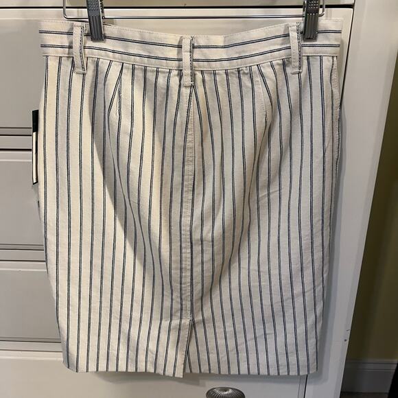 Lauren Ralph Lauren White & Blue Pinstripe Sailor Style Jean Skirt Size 4 NWT - Picture 4 of 7